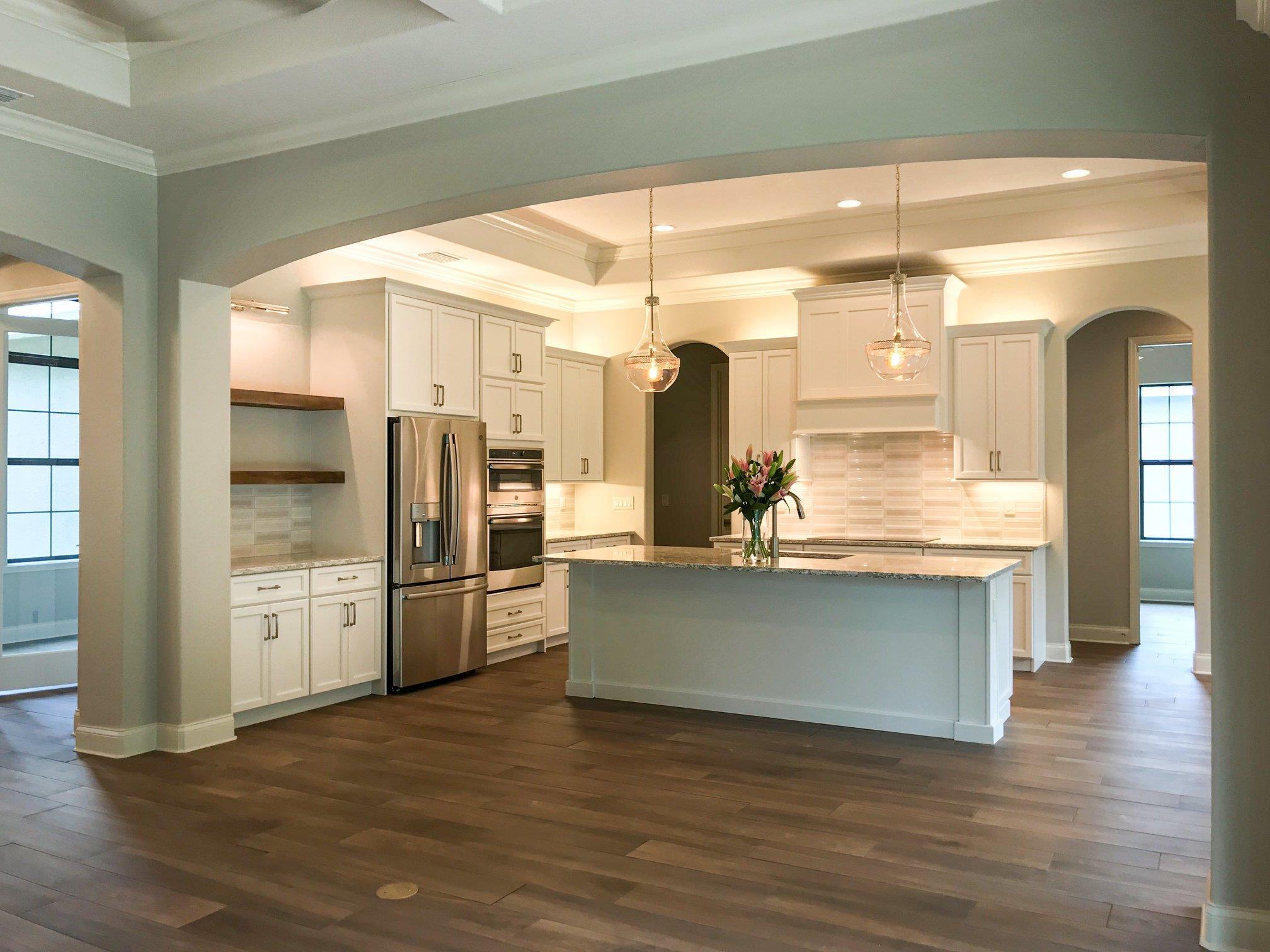 casa en R Nunez Homes LLC. por R Nunez Homes LLC.