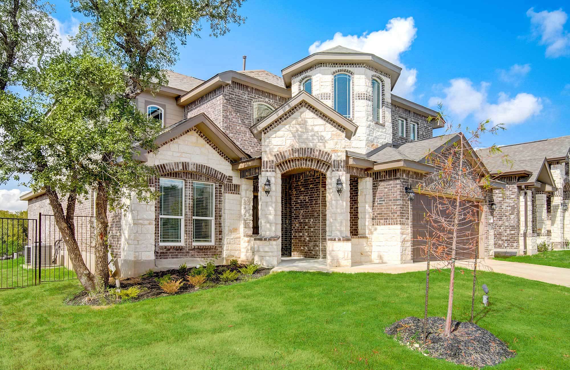 casa en Blanco Vista por Newleaf Homes