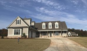 1061 Askew Trail