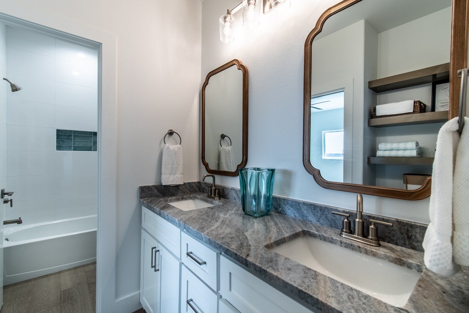casa en Clint Tucker Homes por Clint Tucker Homes