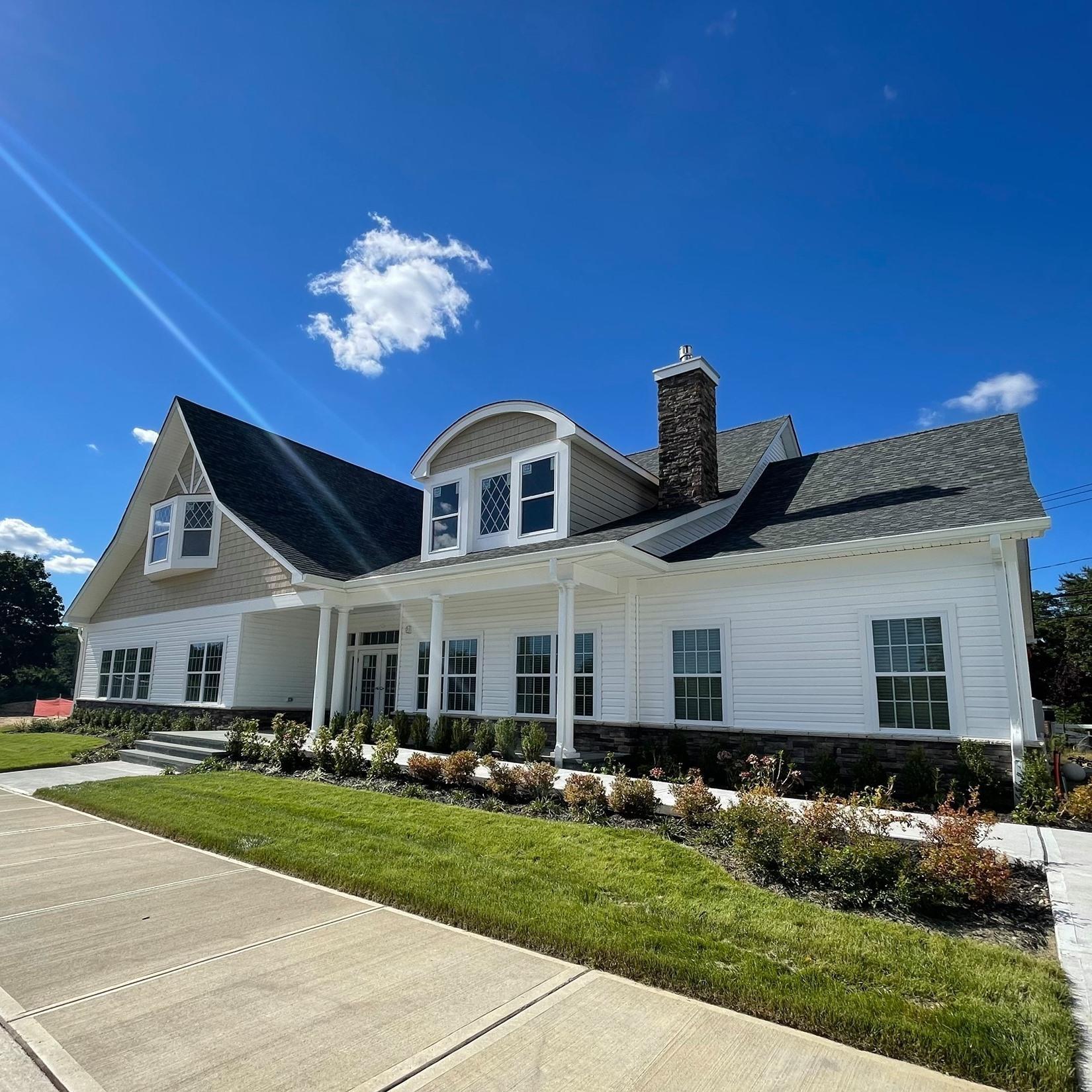 The Polo Club At Islandia - Islandia, NY