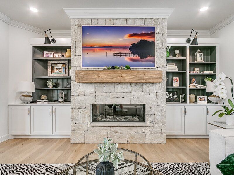 League Custom Homes Inc - : Mustang, OK