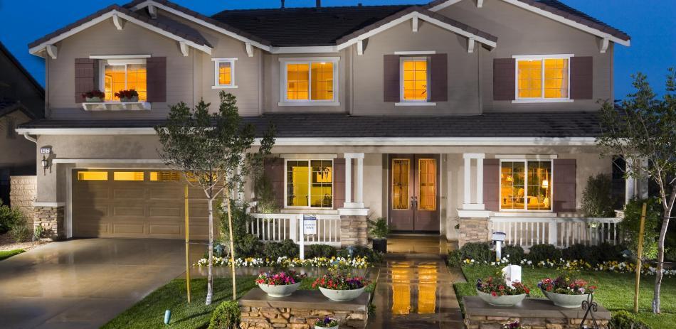 casa en Capital Pacific Homes por Capital Pacific Homes