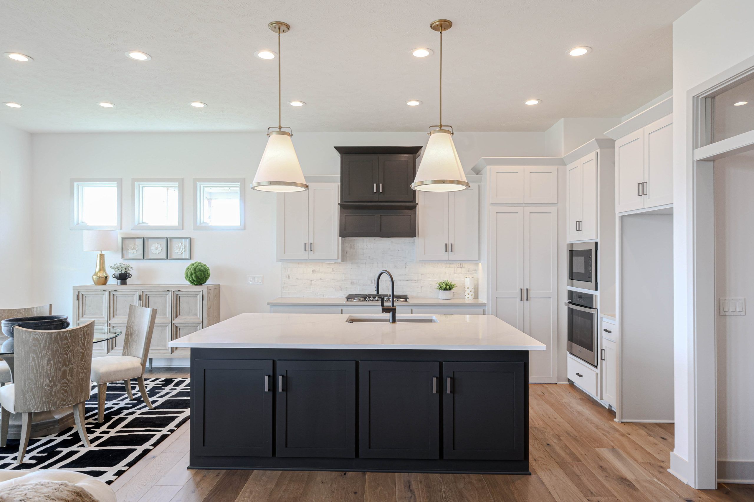 Granite Lake por Woodland Homes en Omaha Nebraska