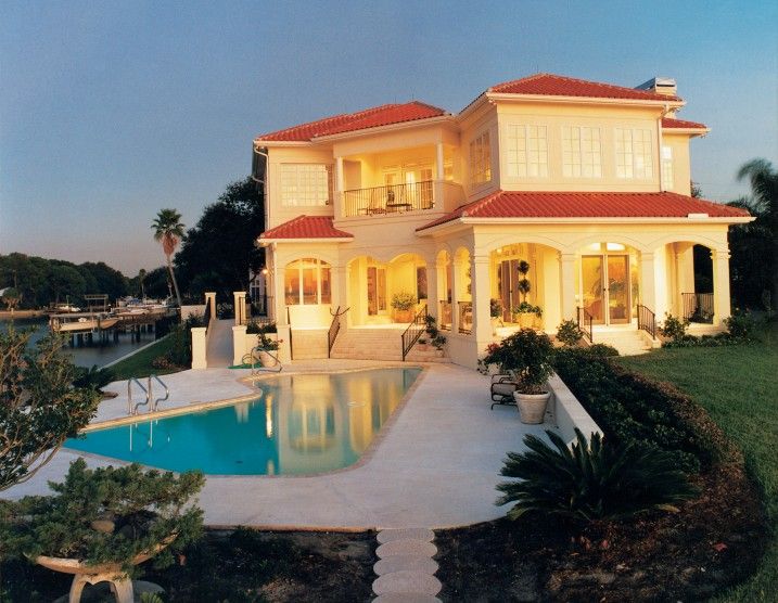 casa en Bayfair Custom Homes por Bayfair Custom Homes