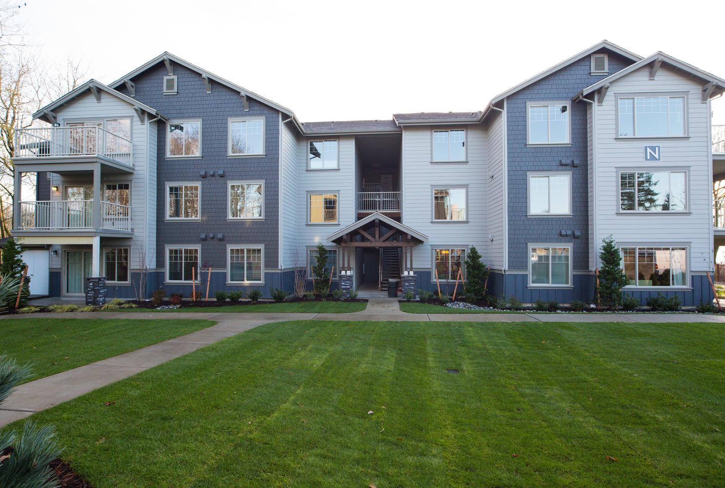 Project Archive Page 2 Of 2 Sealevel Properties por Sealevel Properties en Seattle-Bellevue Washington