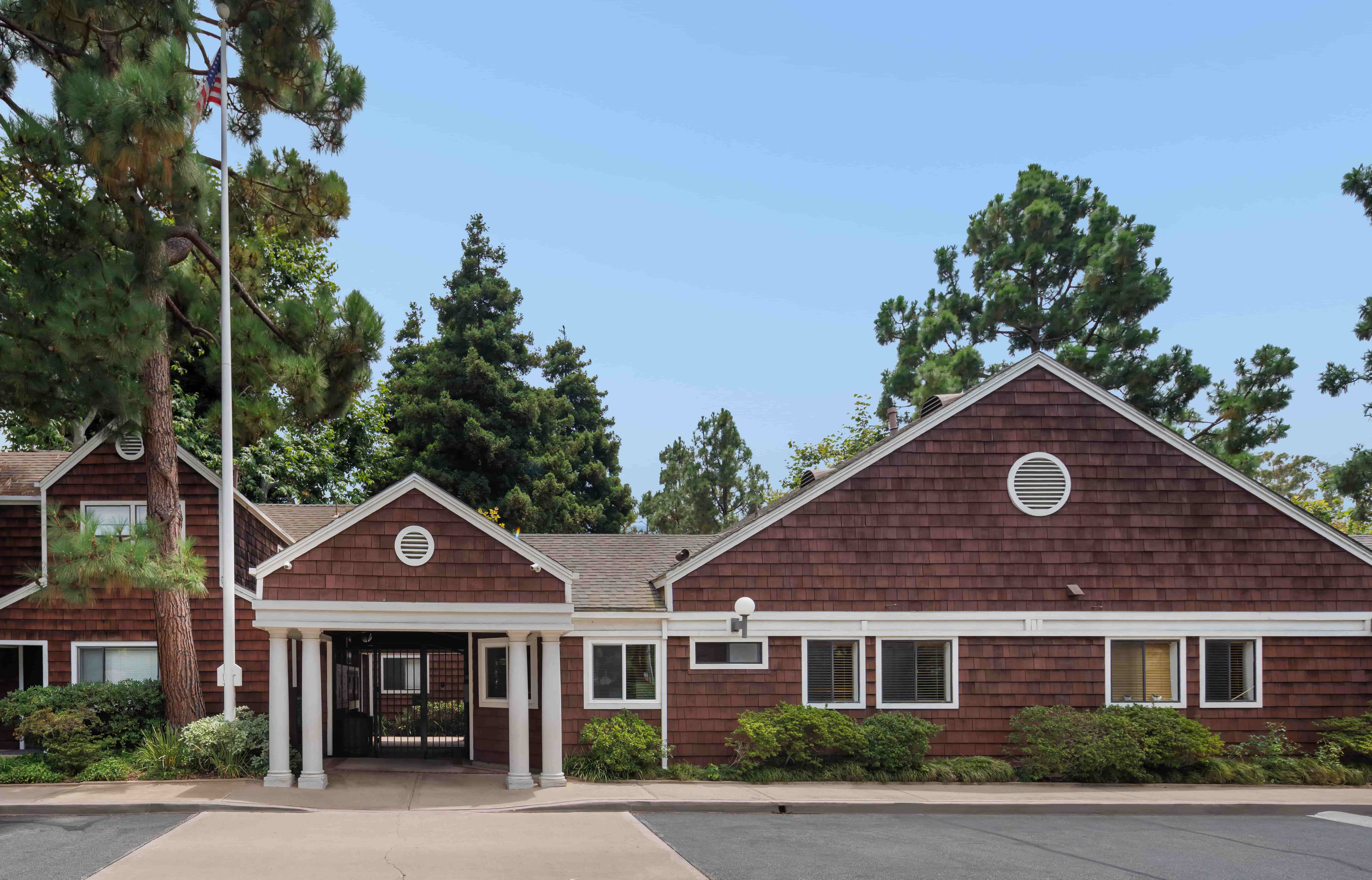 Redwood Village - Marina Del Rey, CA