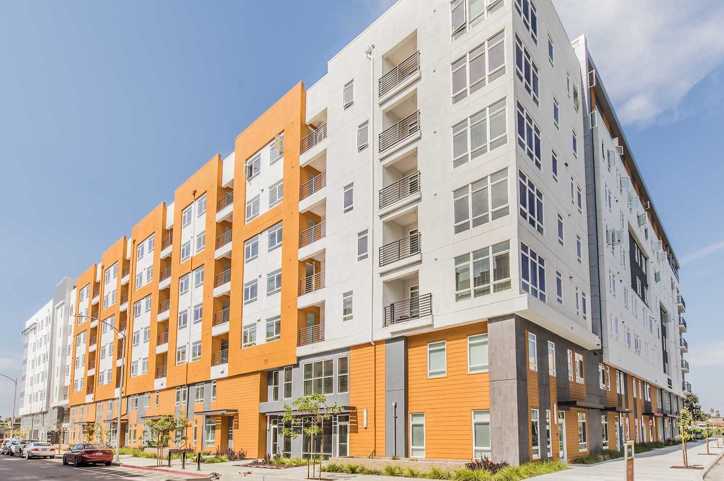 Patina At Midtown por Republic Family of Companies en San Jose California