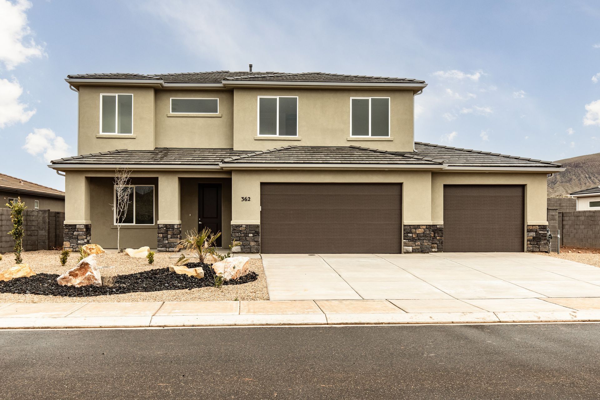 Cottonwood Hollow por Interstate Homes en St. George Utah