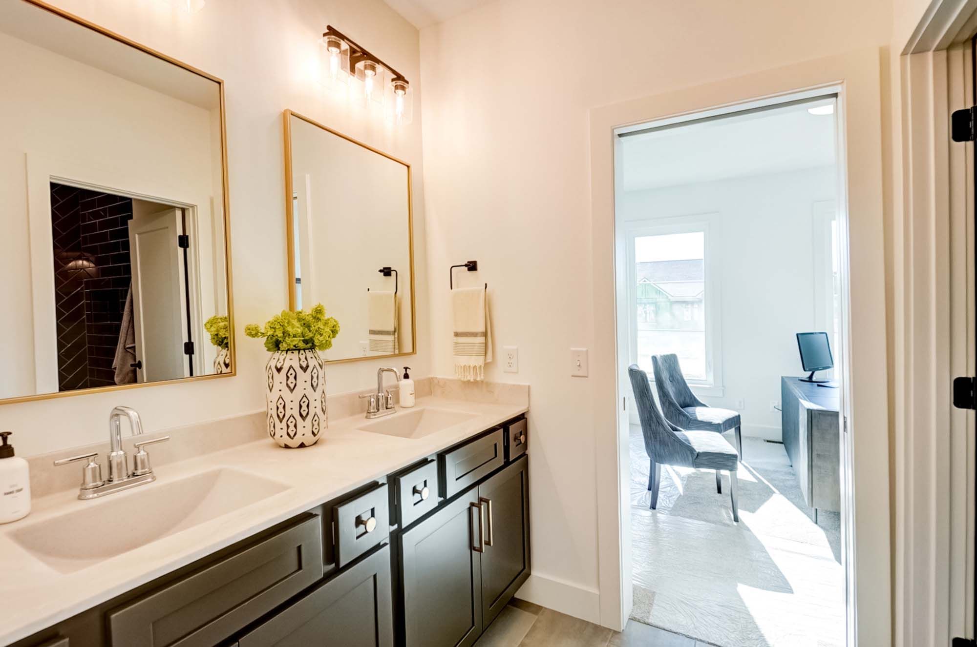 casa en Soraya Farms Lot 186 The Bristol 9327 Rochelle Lane por Design Homes & Development Co. Inc.