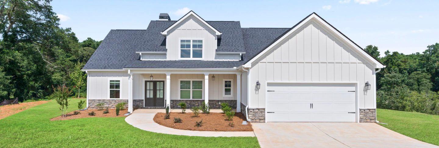 casa en The Crest por JR Homes