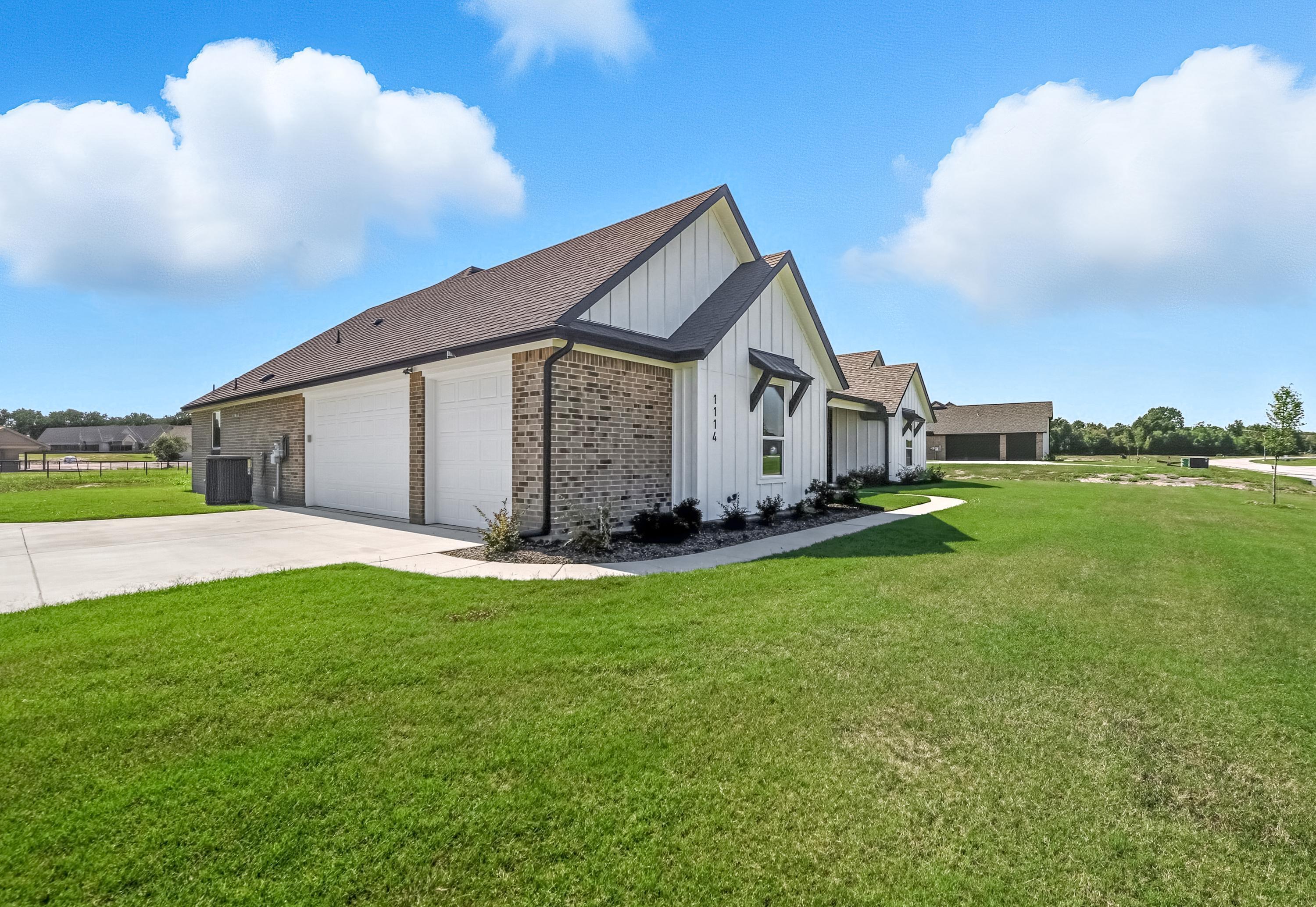Mcbee Homes 1114 Silver Sage - Fort Worth, TX