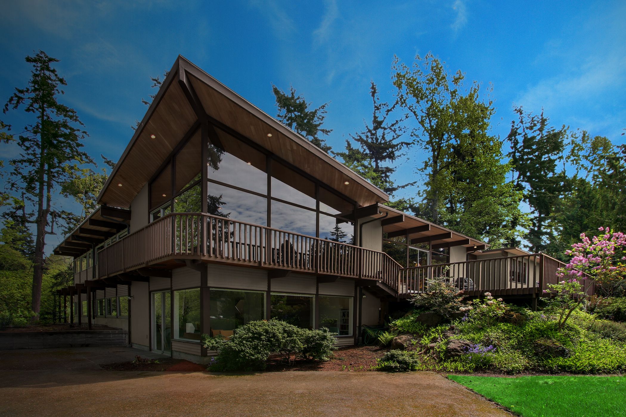 Bainbridge Island Construction por Bainbridge Island Construction en Bremerton Washington