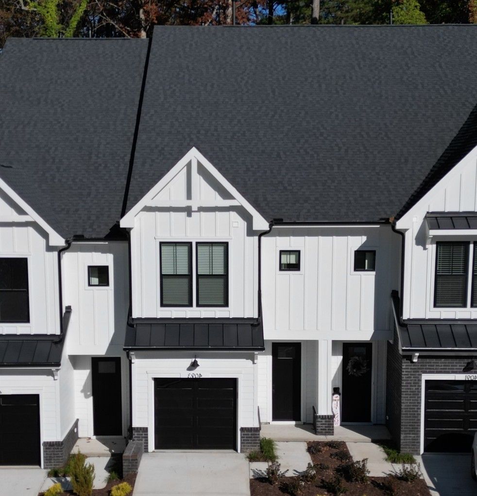 Harrington Interior Unit - Parc at Bradley Farm: Apex, North Carolina - Baker Residential