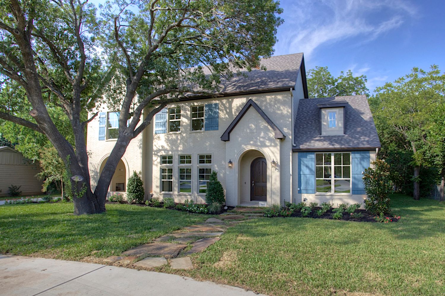casa en Bannister Custom Homes por Bannister & Co.