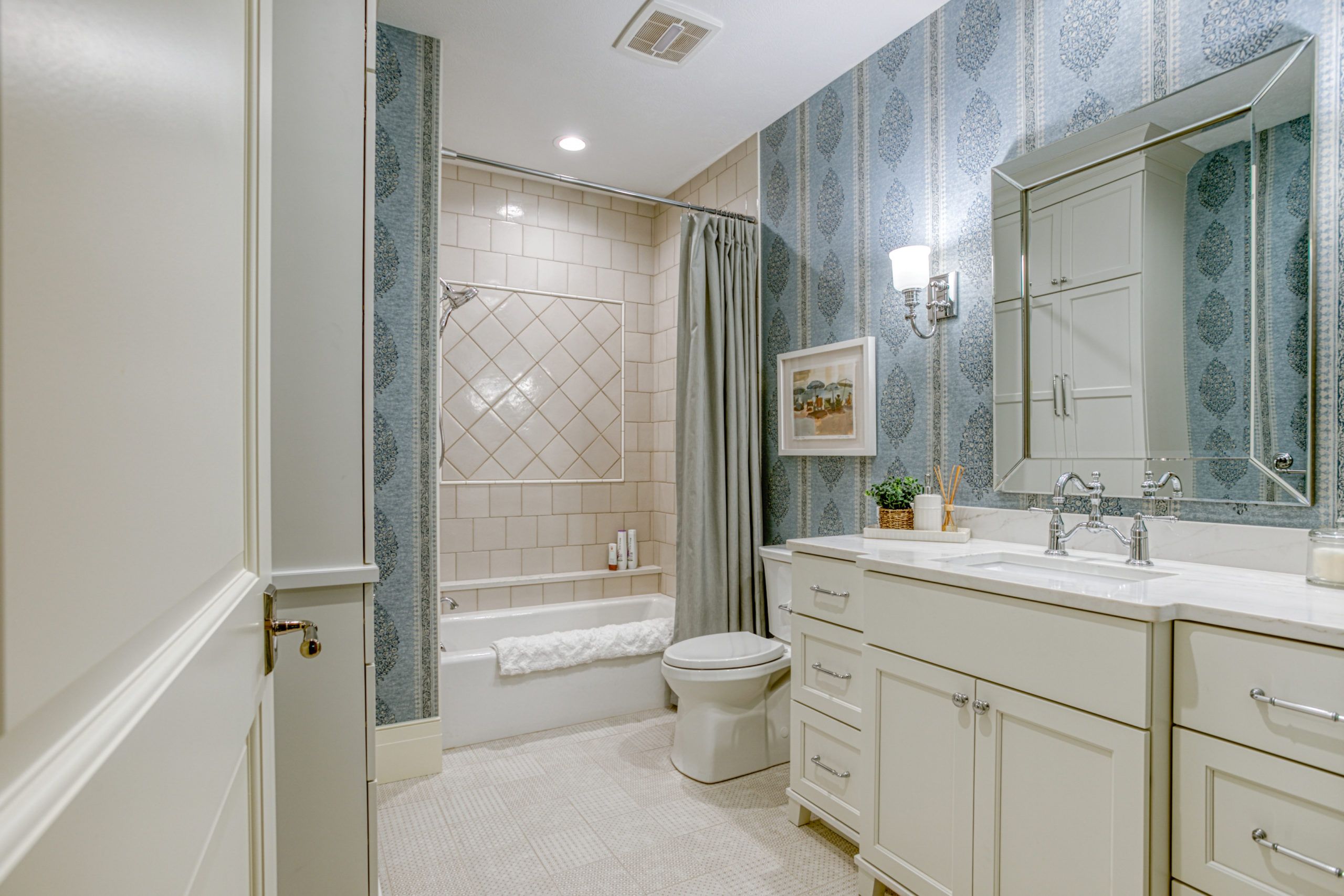 casa en Bay Area Contracting, LLC por Bay Area Contracting, LLC