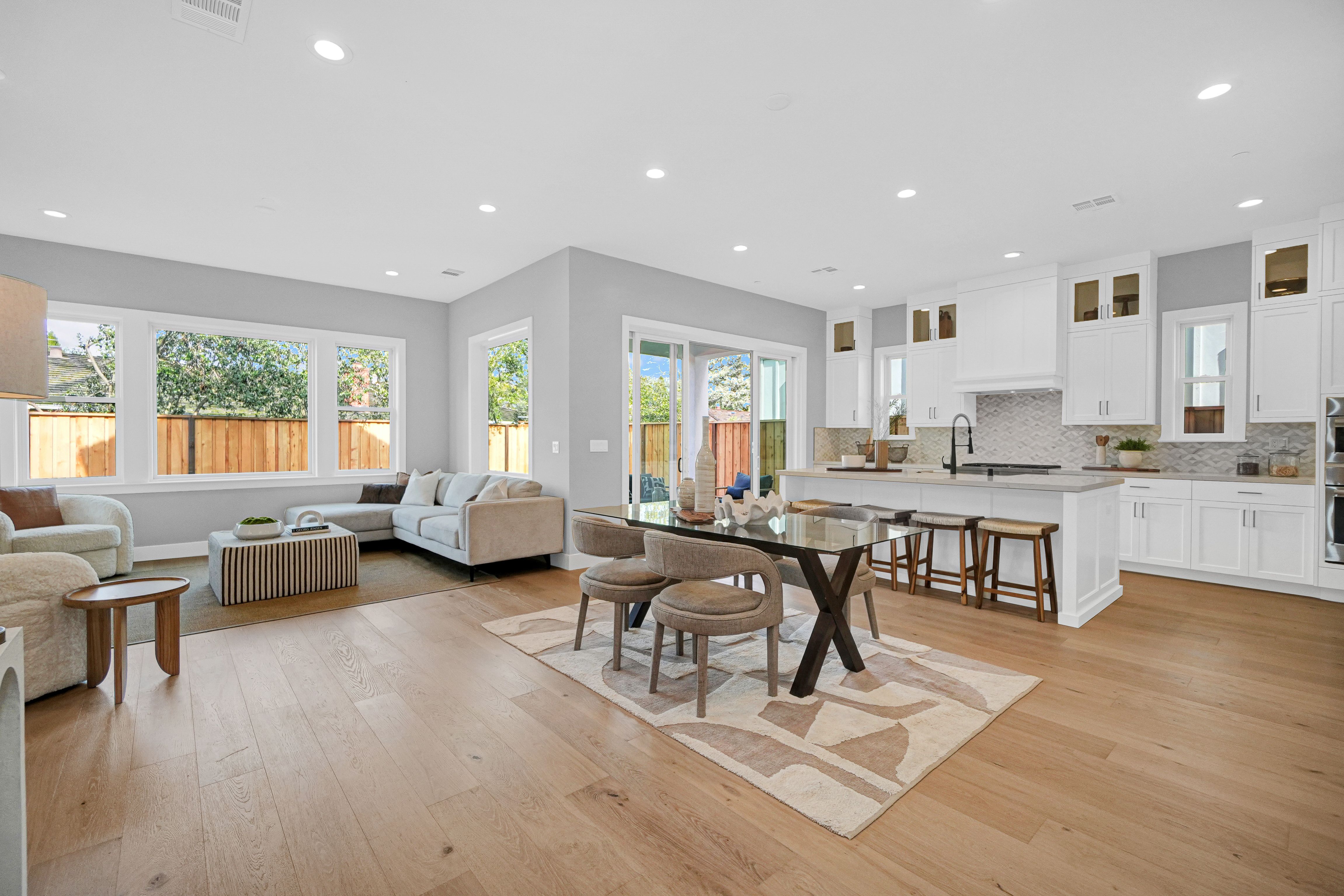 casa en Enclave at Walnut Boulevard por Haven Development