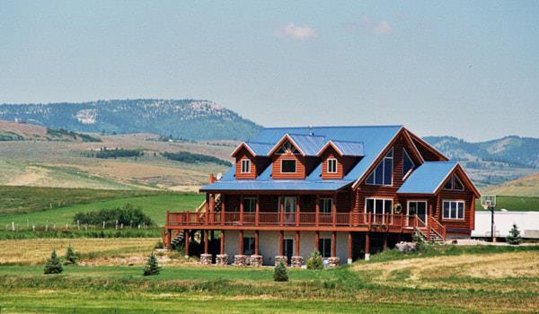 casa en Bear Lake Log Homes, Inc. por Bear Lake Log Homes, Inc.