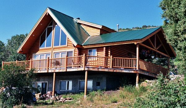 casa en Bear Lake Log Homes, Inc. por Bear Lake Log Homes, Inc.