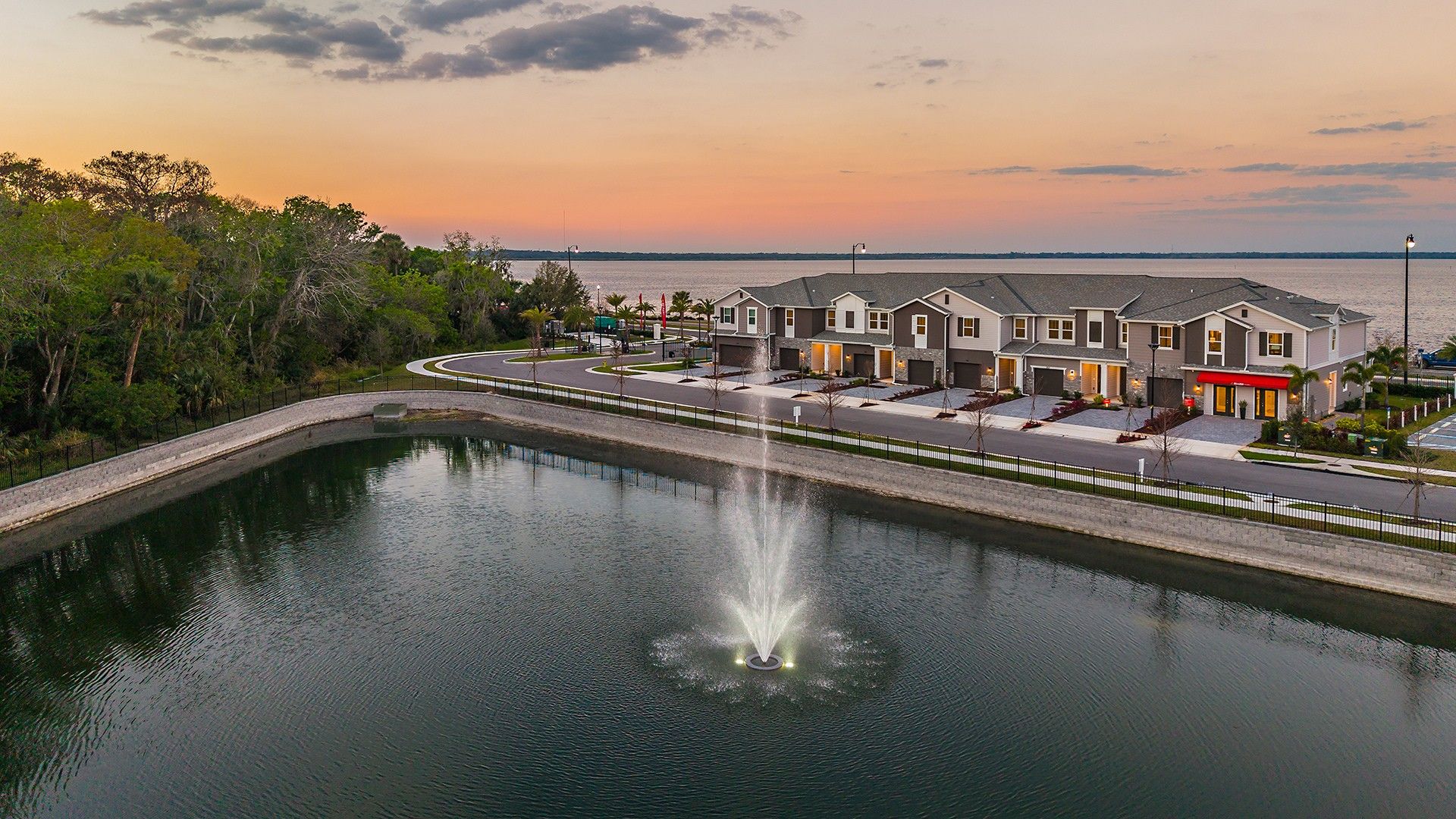 casa en Towns at Riverwalk por Beazer Homes