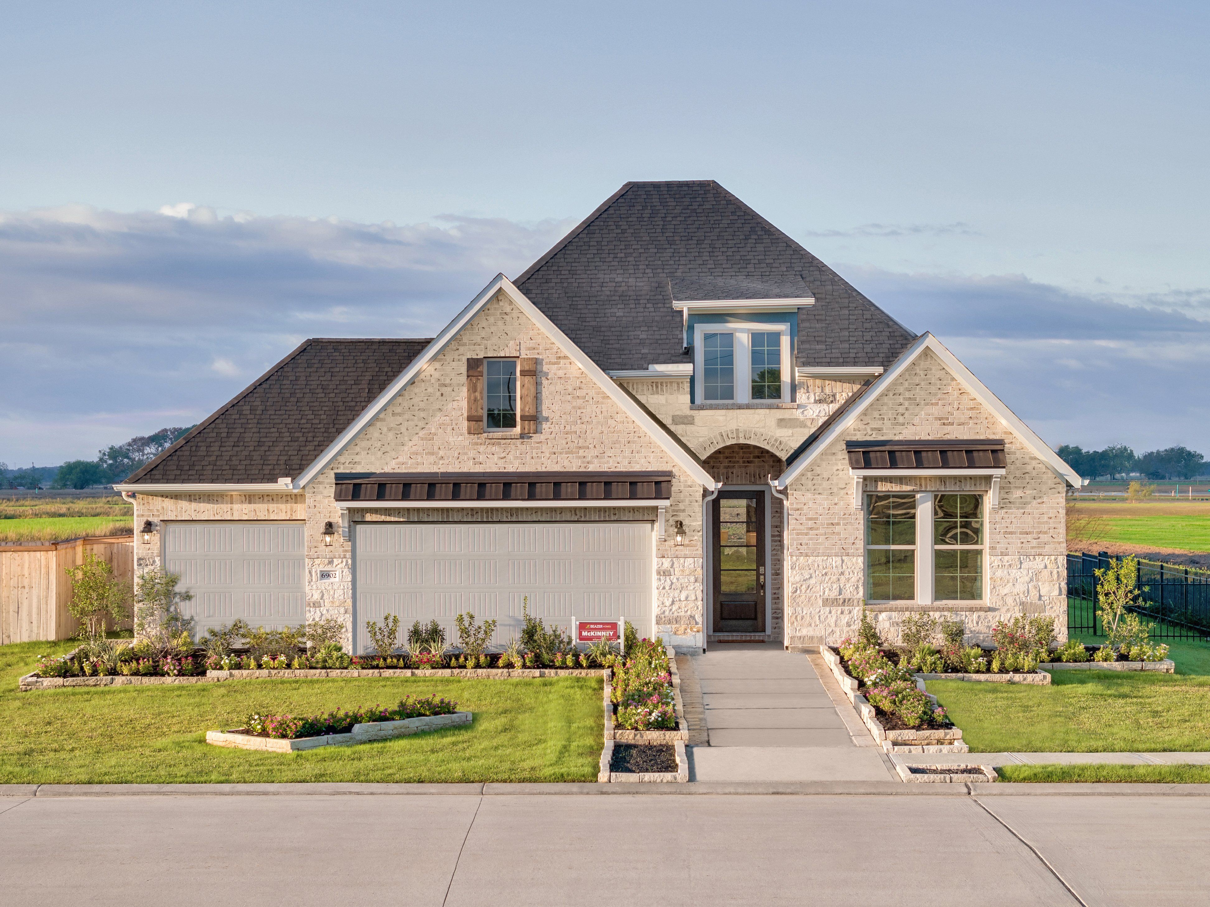 casa en Pinevale por Beazer Homes