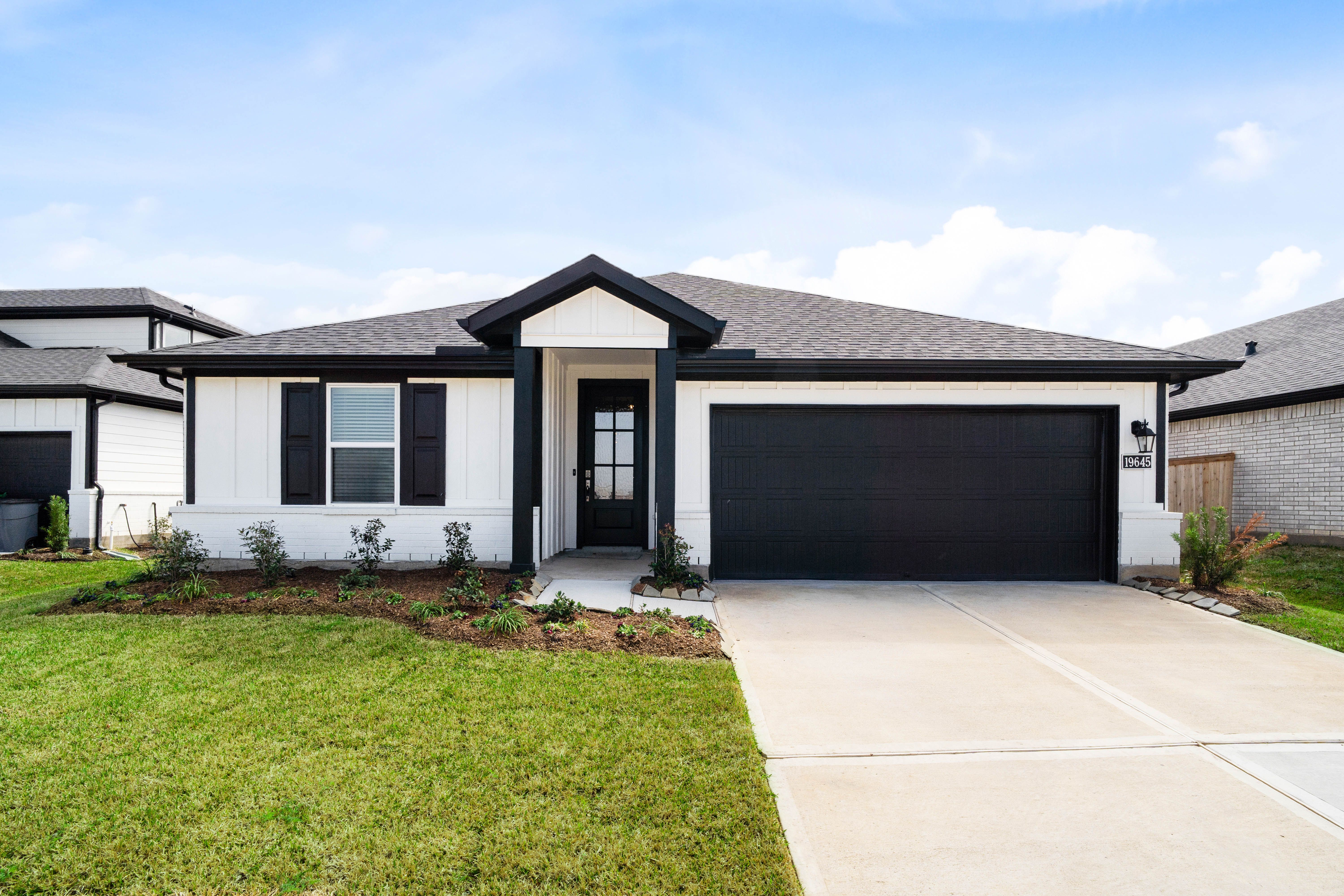 Sierra - Montgomery Ridge - Landmark Collection: Montgomery, Texas - Beazer Homes