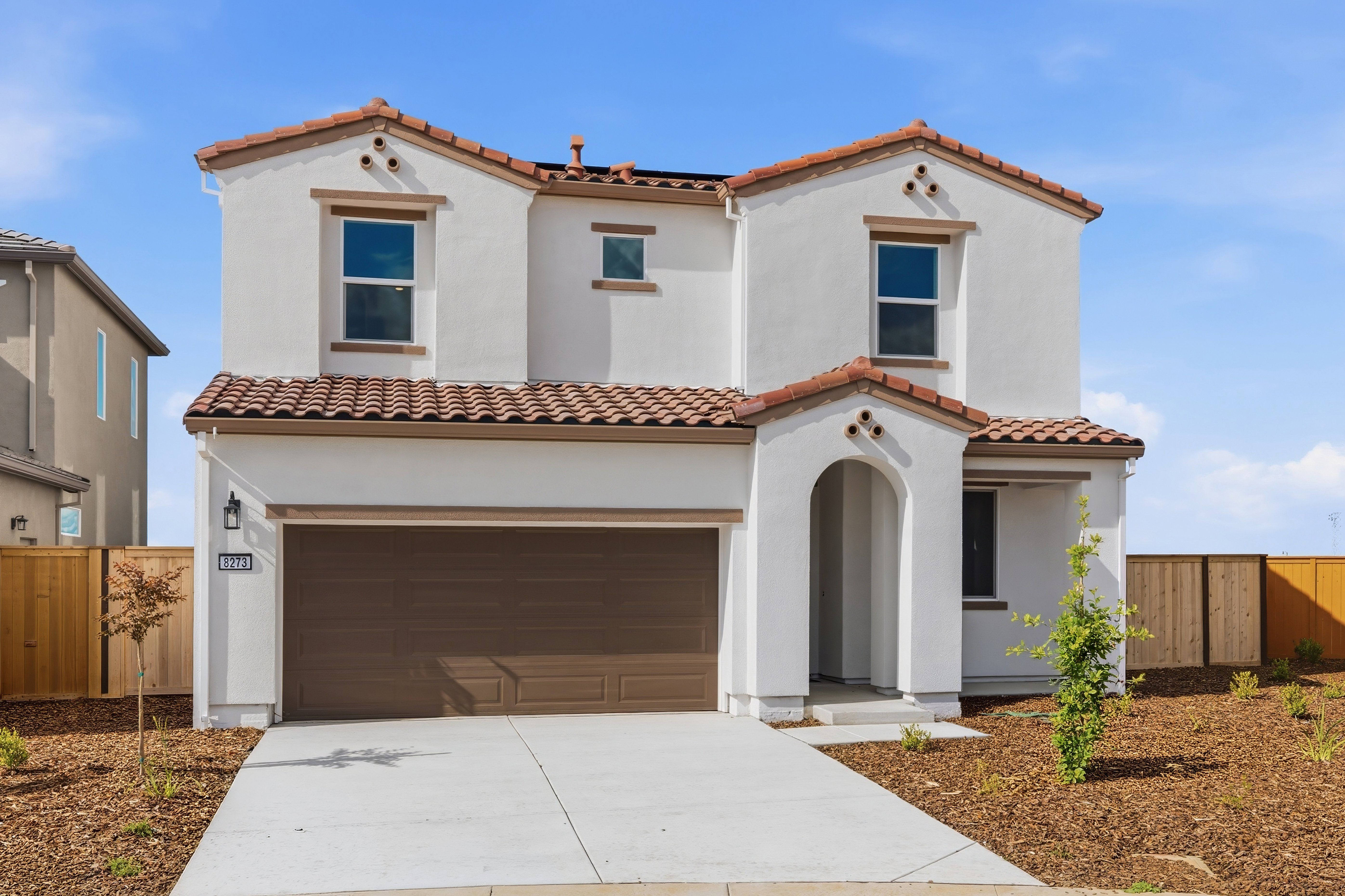 Lilly - Elk Grove, CA