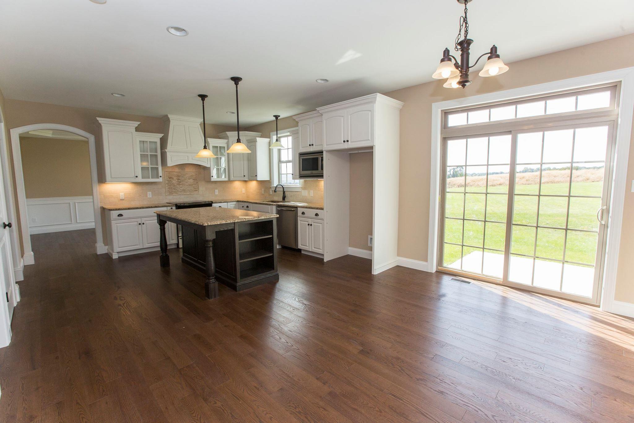 casa en Bellevue Builders Inc. por Bellevue Builders Inc.