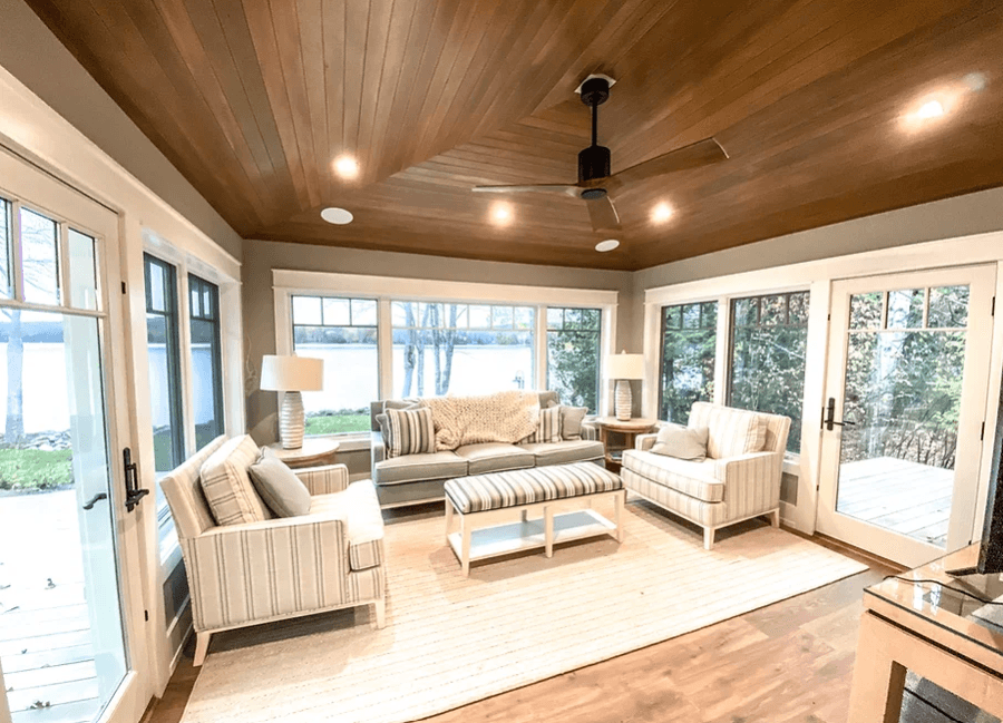 casa en Black Birch Design + Build LLC por Black Birch Design + Build LLC