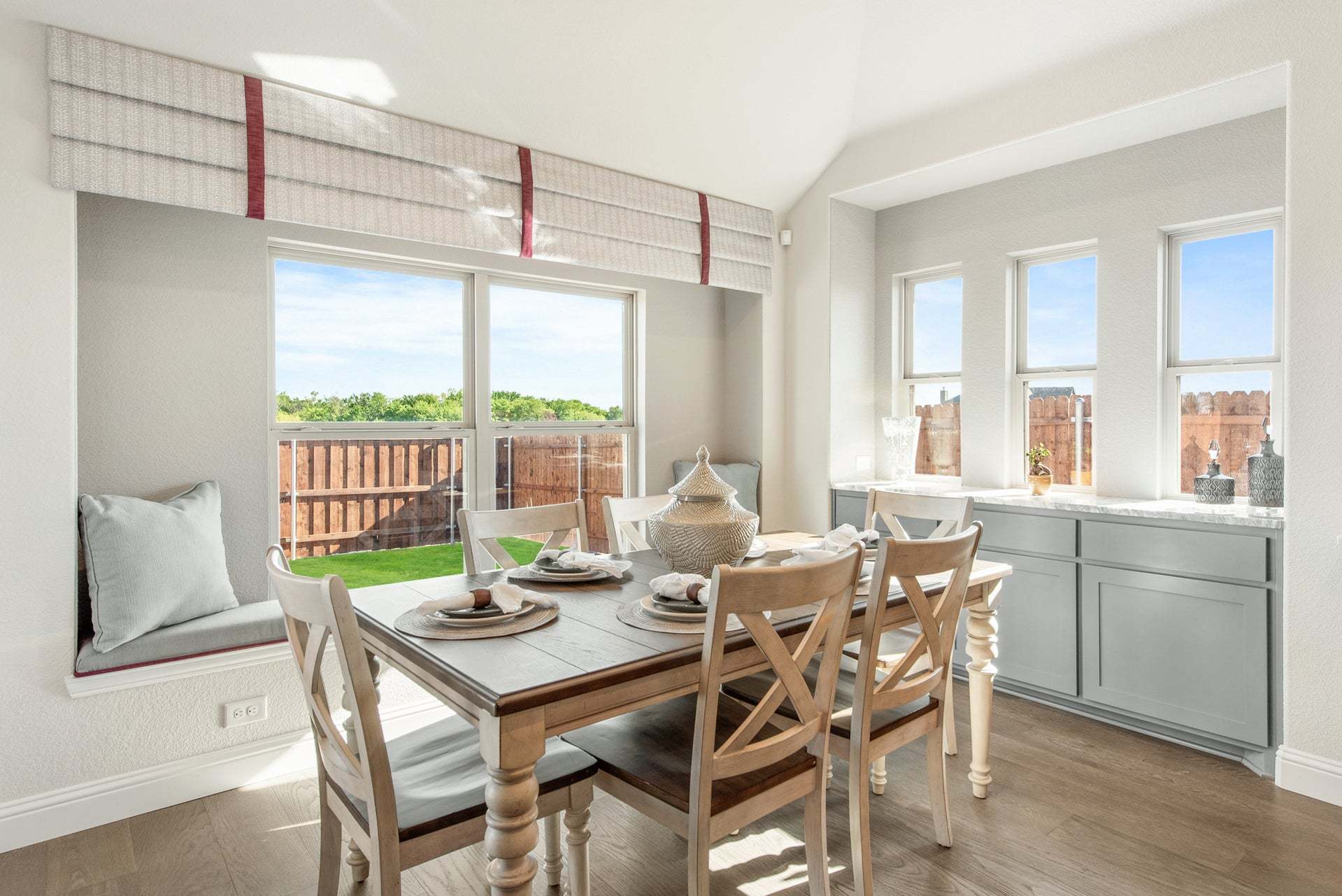 Breakfast Nook