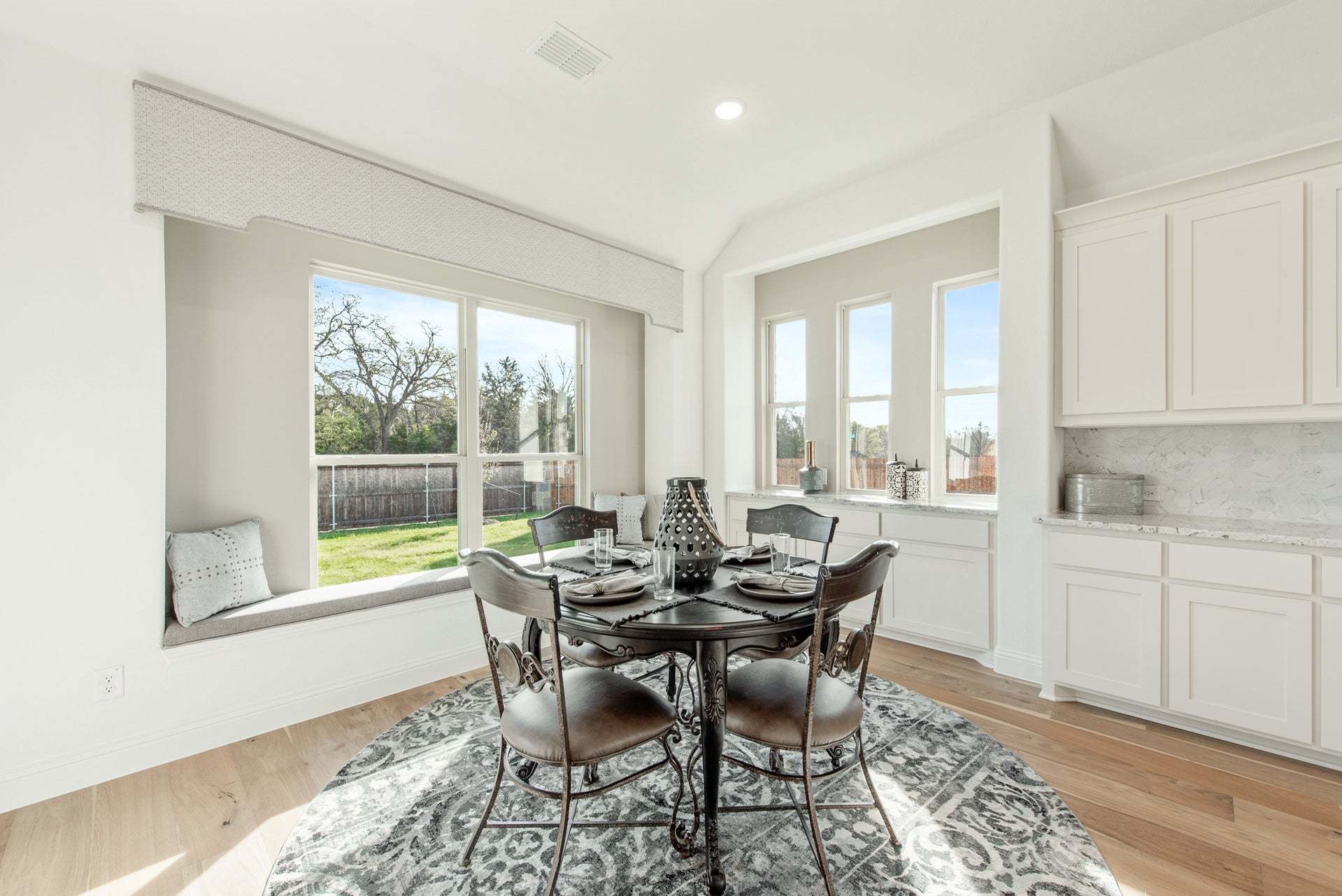 Breakfast Nook
