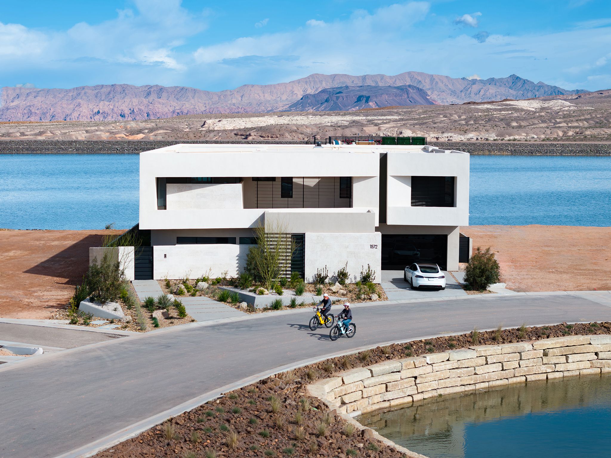 Arvada - Henderson, NV