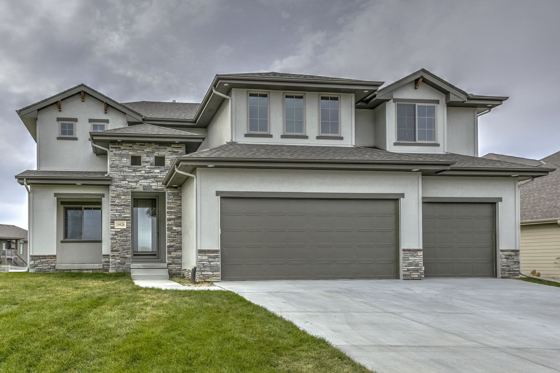 Bluestone Custom Builders por Bluestone Custom Builders en Omaha Nebraska
