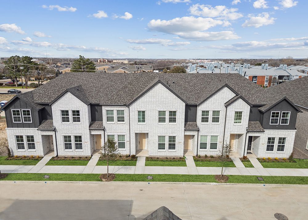 Harper - Heritage Village: Haltom City, Texas - CB JENI Homes