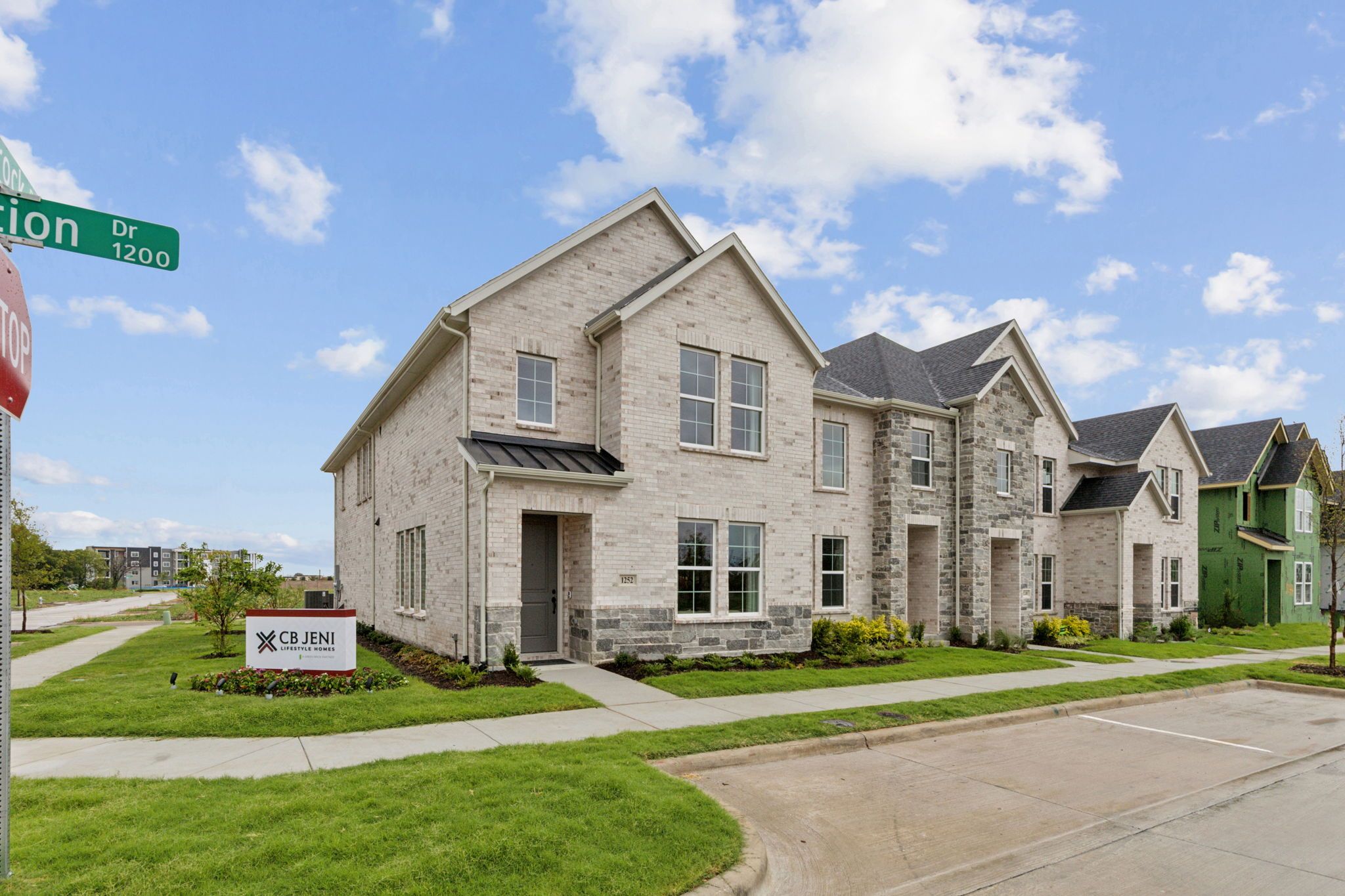casa en Twin Creeks Watters por CB JENI Homes