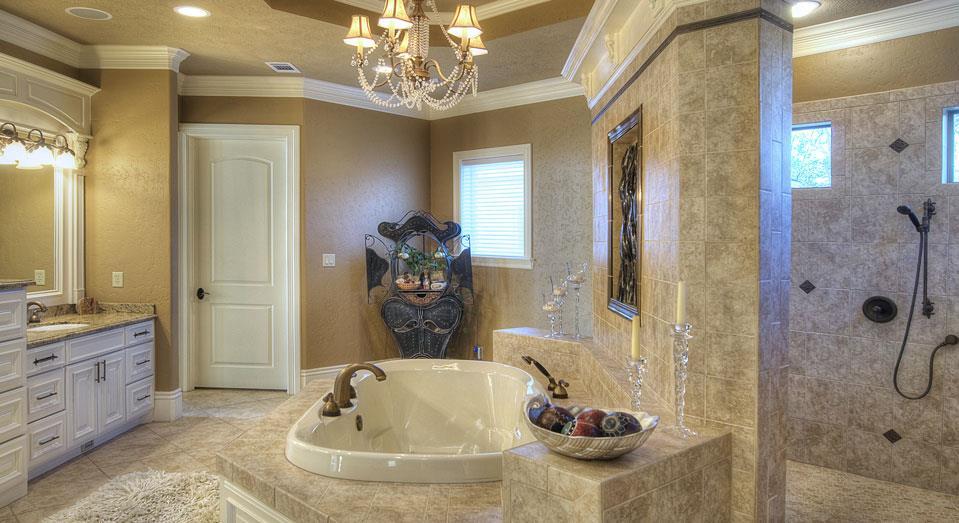 casa en CGM Home Builders, Inc. por CGM Home Builders, Inc.