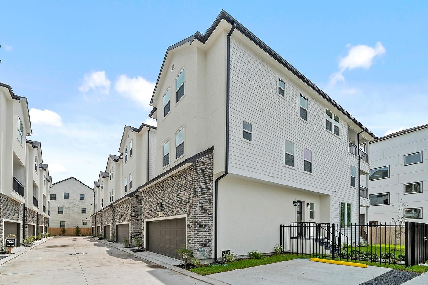 casa en Fisher Court por CMC Homes