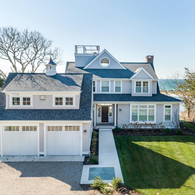 casa en Cataldo Custom Builders por Cataldo Custom Builders
