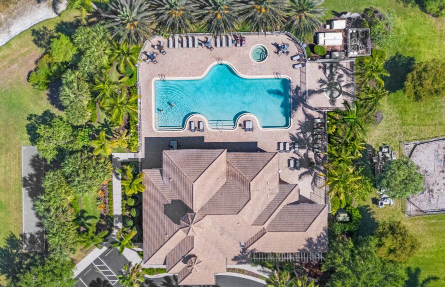 casa en Sawgrass at Coral Lakes por Centex Homes