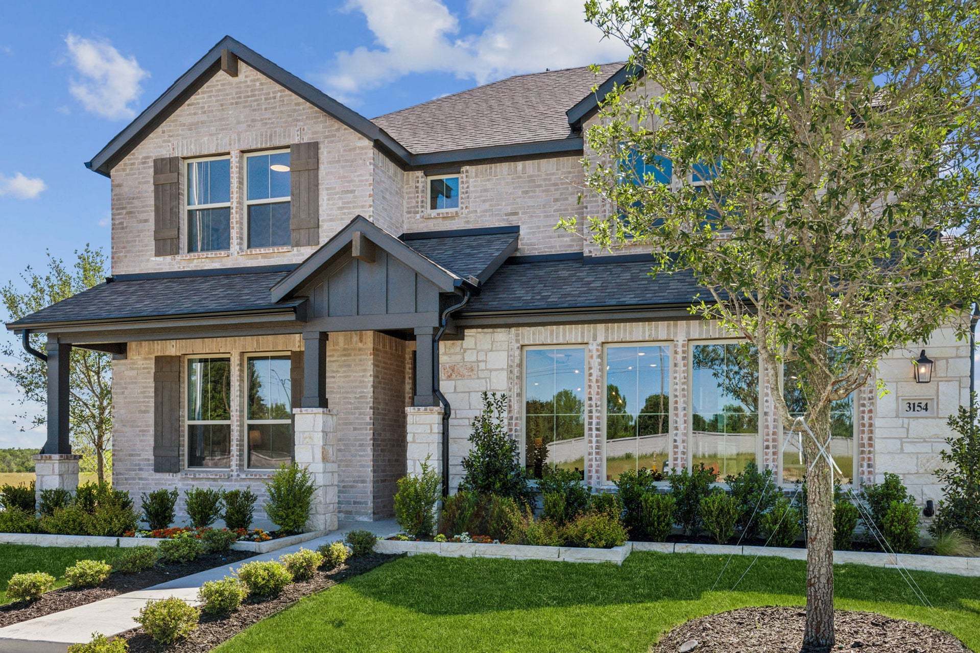 casa en Painted Tree Woodland West por Centre Living Homes