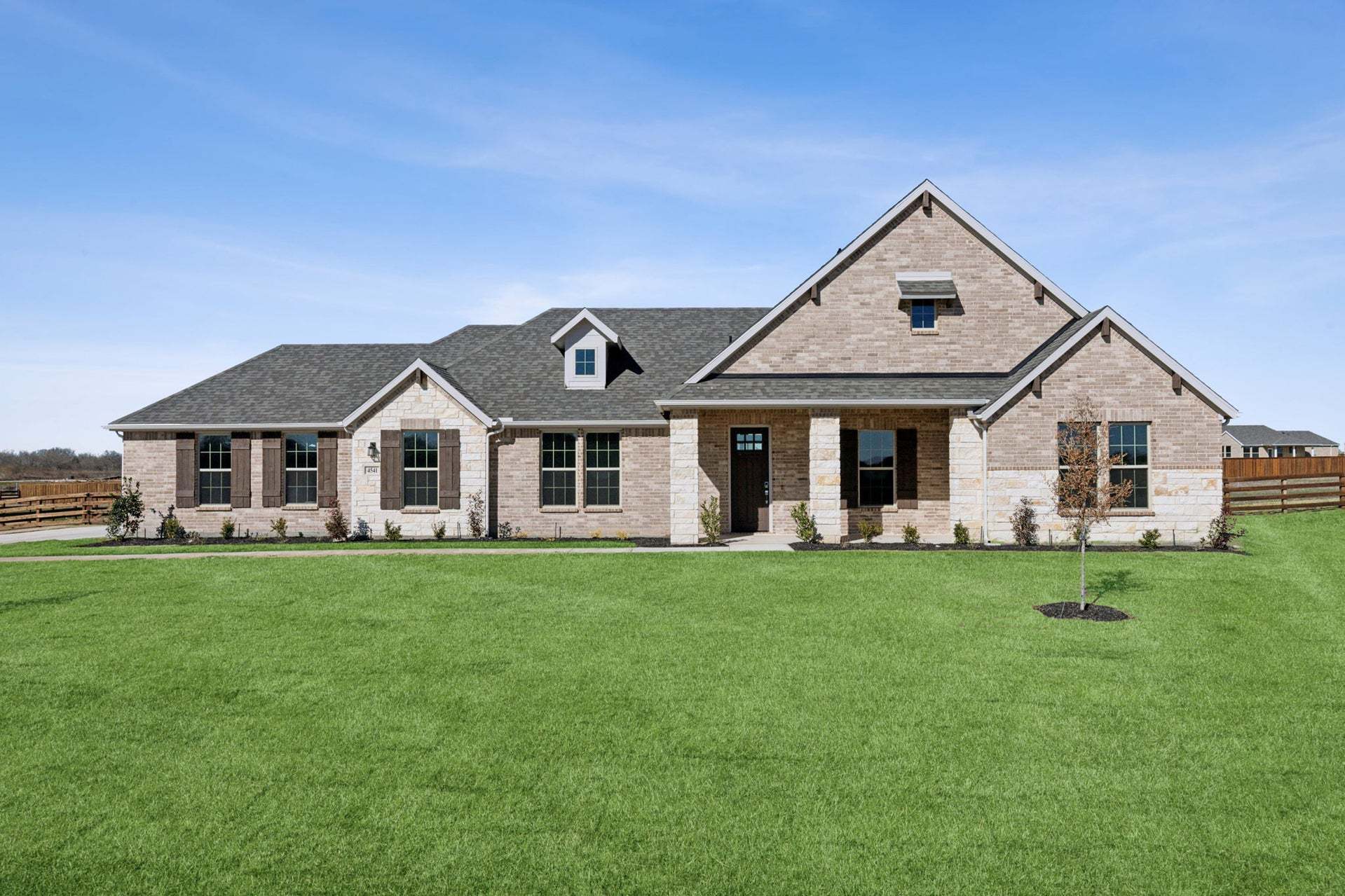 120 Rancher Trail. Waxahachie, TX 75165