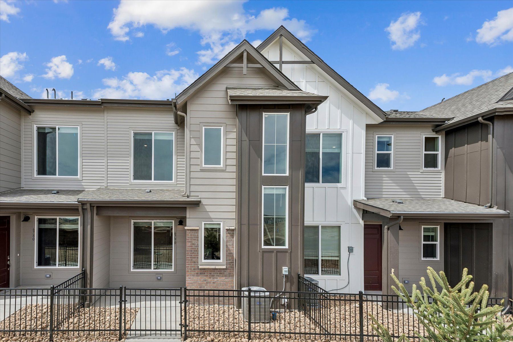 Catalina | Residence 203 - The Townes at Skyline Ridge: Castle Pines, Colorado - Century Communities