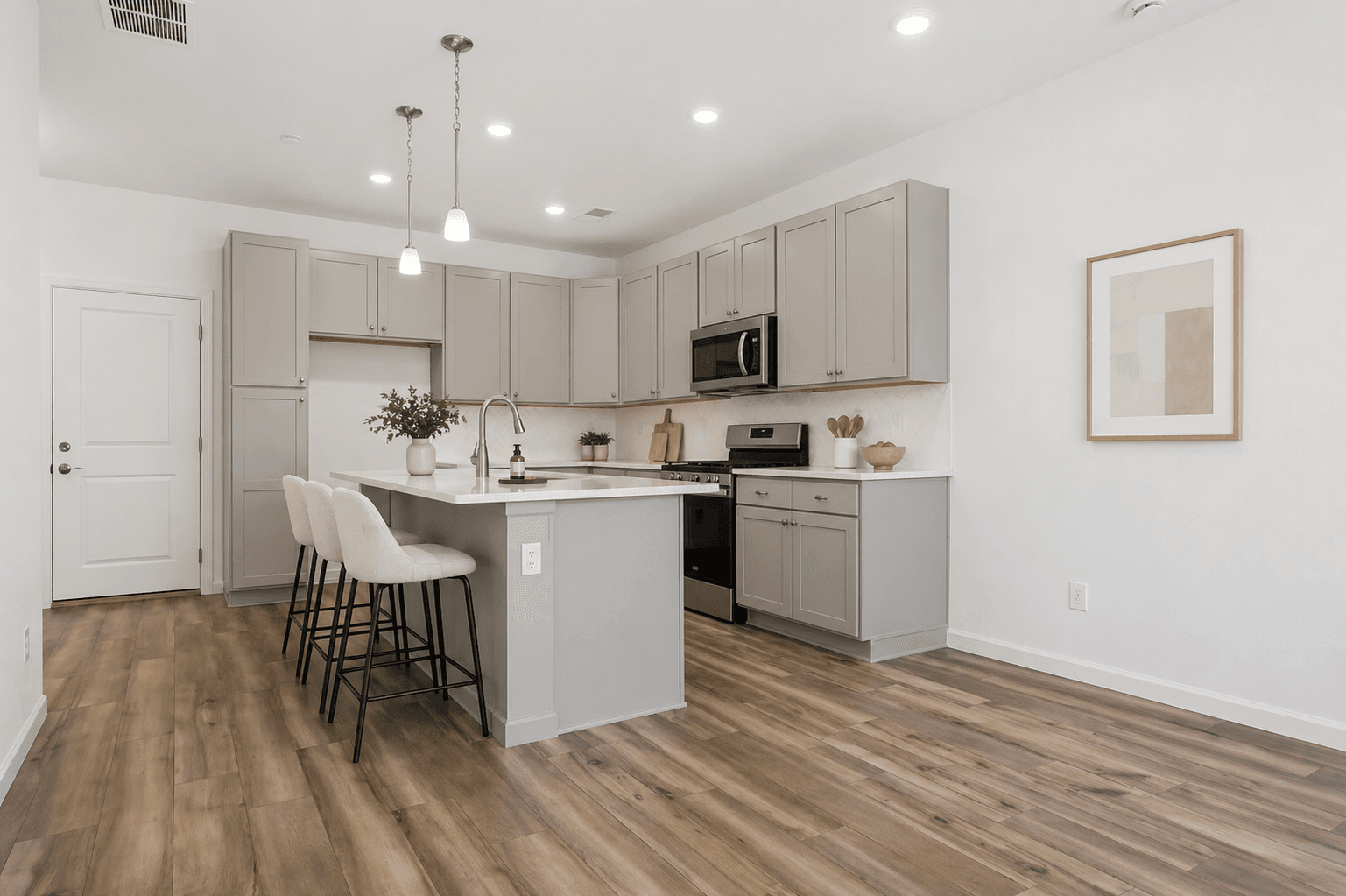 Avalon | Residence 202R - The Townes at Skyline Ridge: Castle Pines, Colorado - Century Communities
