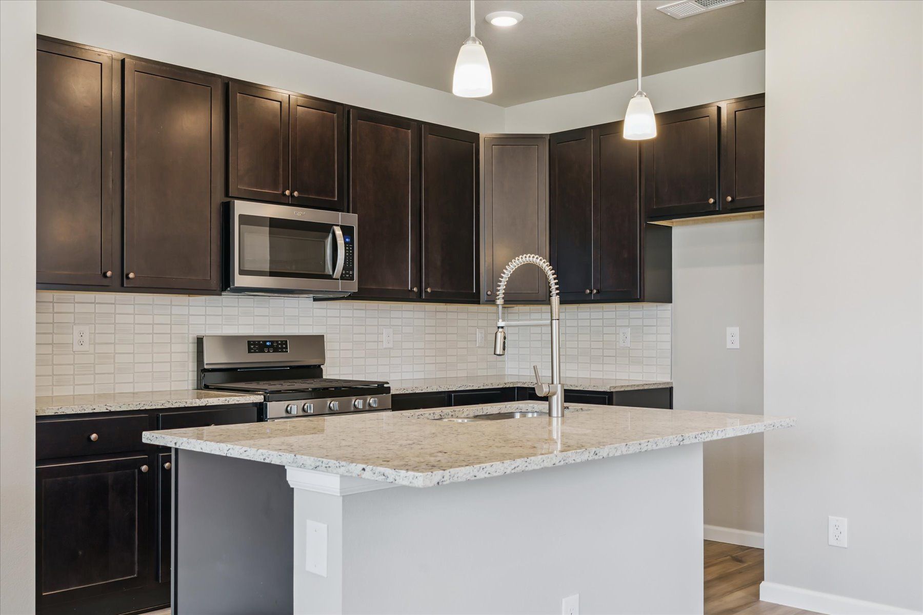 Sonoma | Residence 205 - The Townes at Skyline Ridge: Castle Pines, Colorado - Century Communities