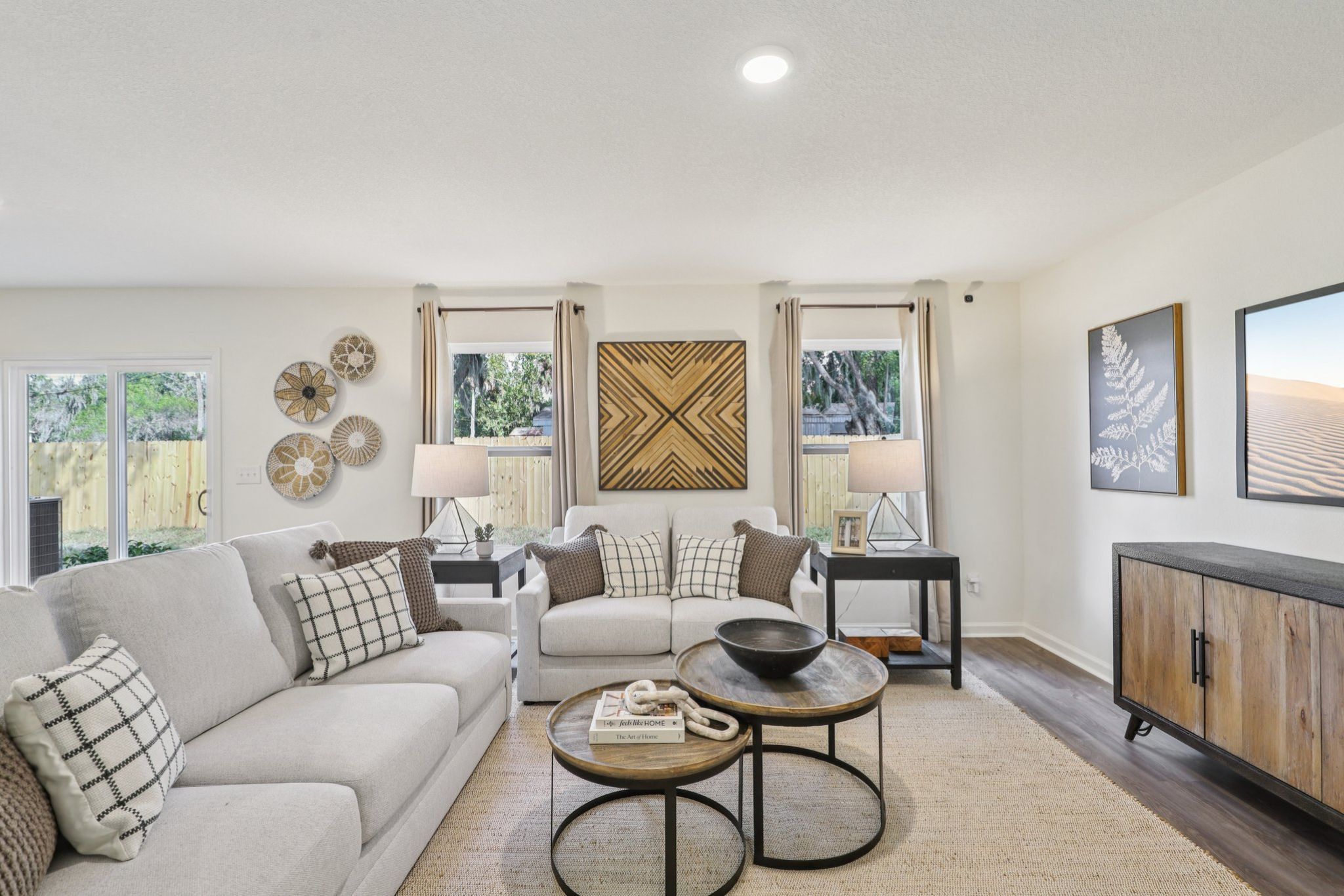 casa en Kings Landing por Century Complete