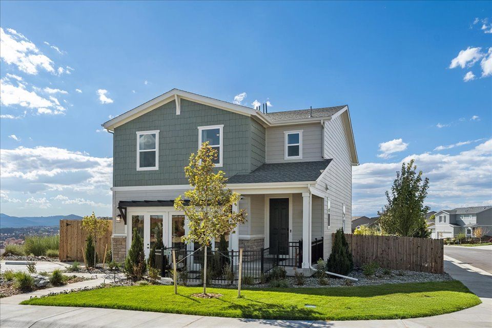 casa en Coyote Creek por Century Communities