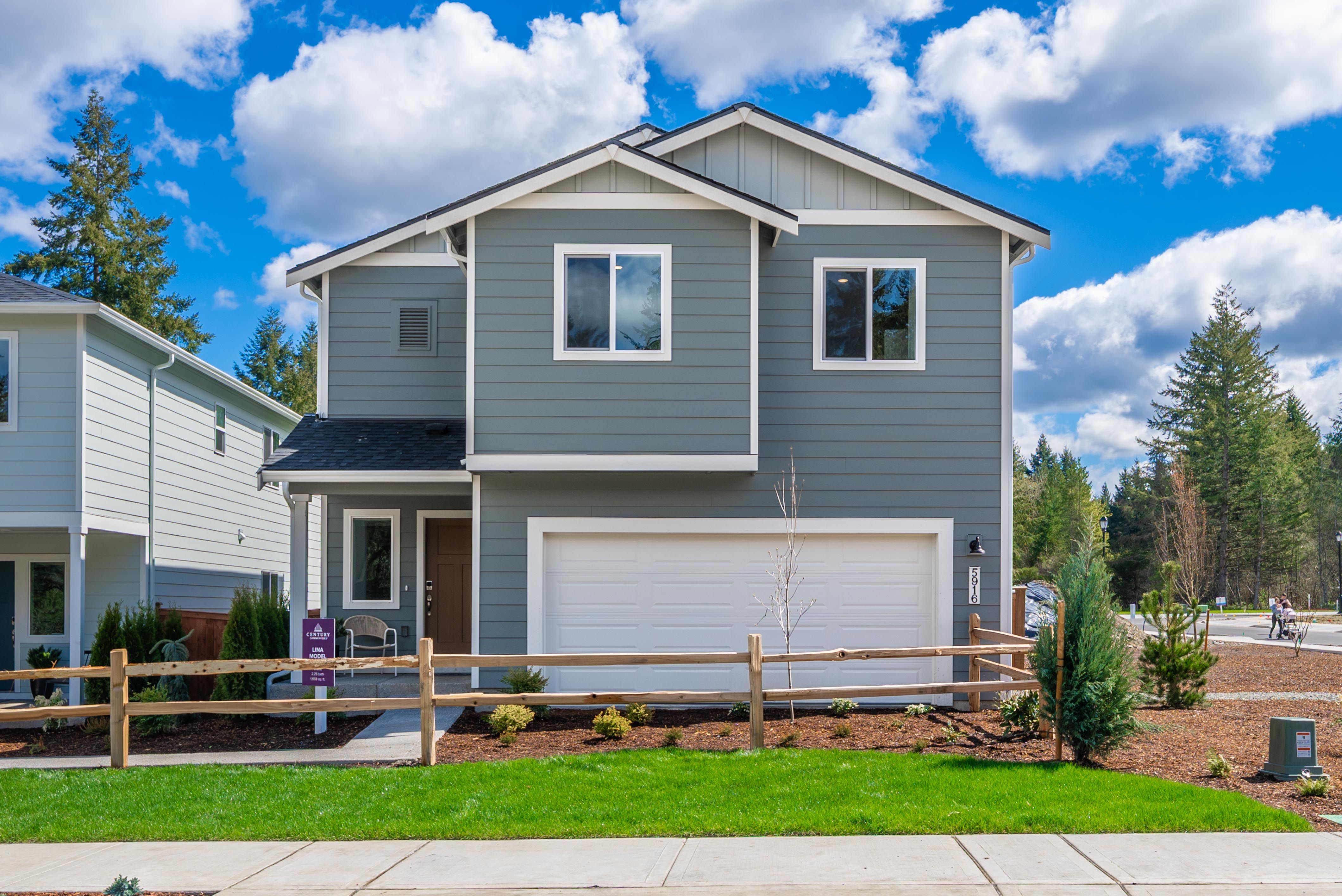 casa en Aurora Oaks por Century Communities