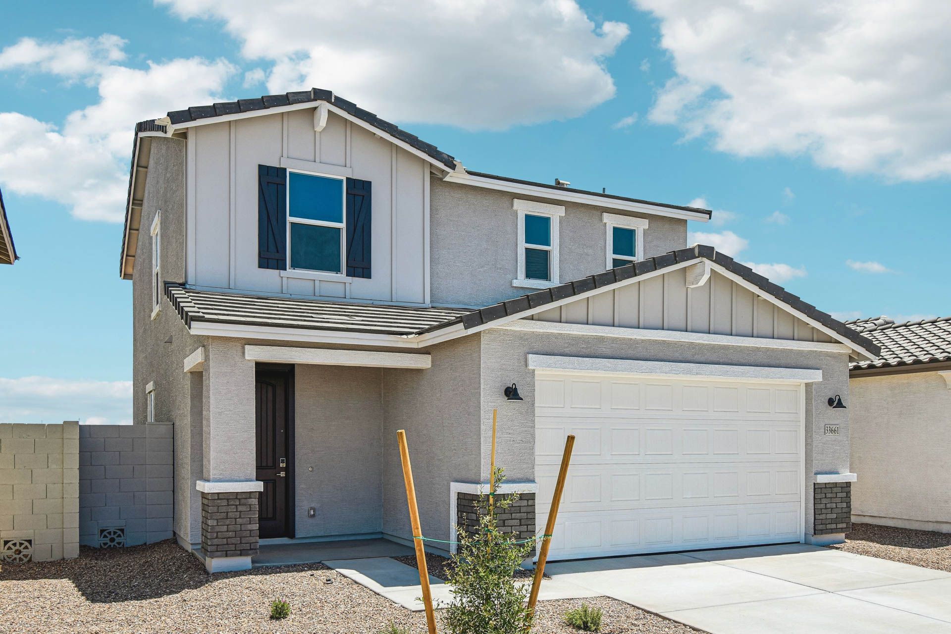 casa en The Highlands Collection at Skyline Village por Century Communities
