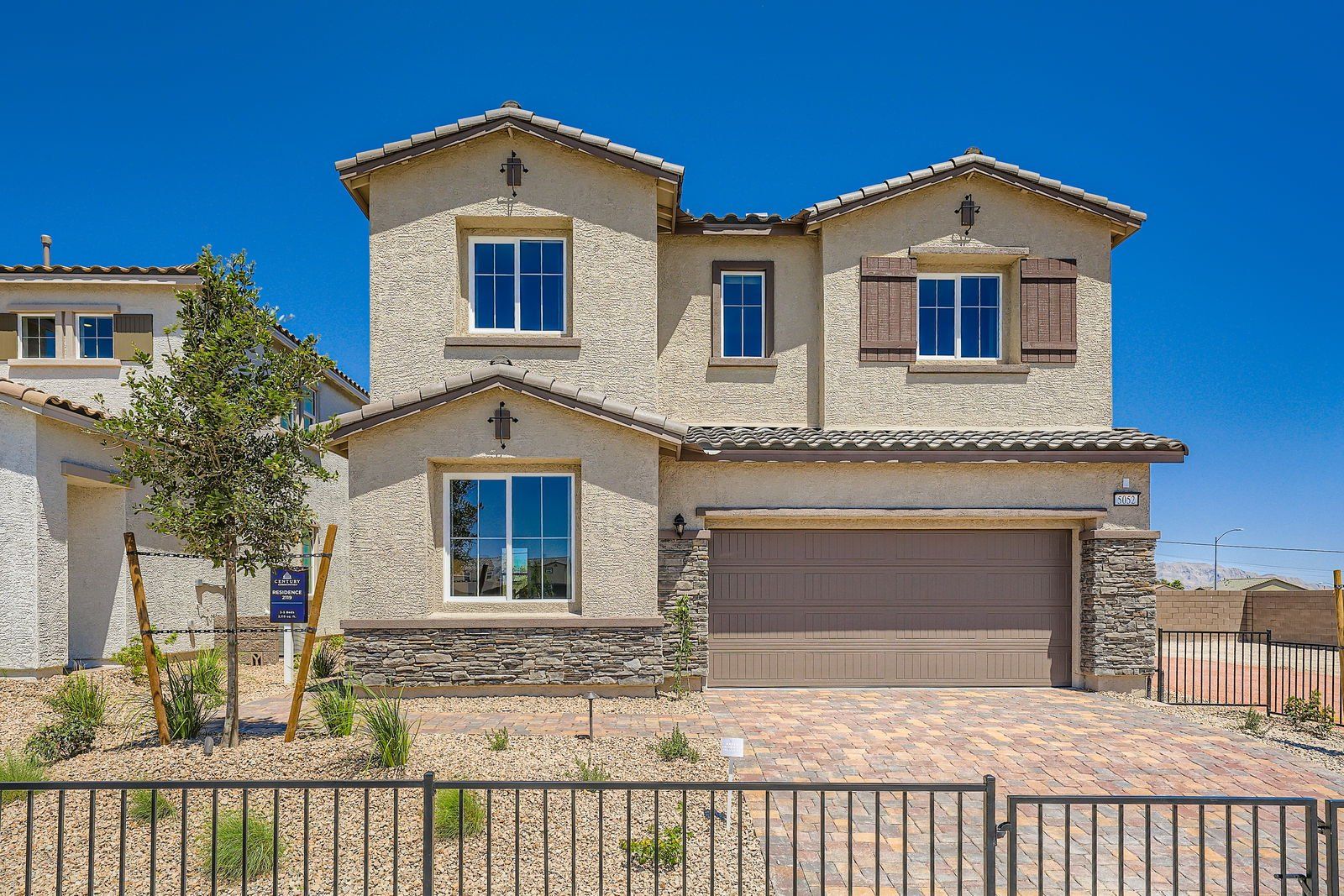 casa en Bravado por Century Communities
