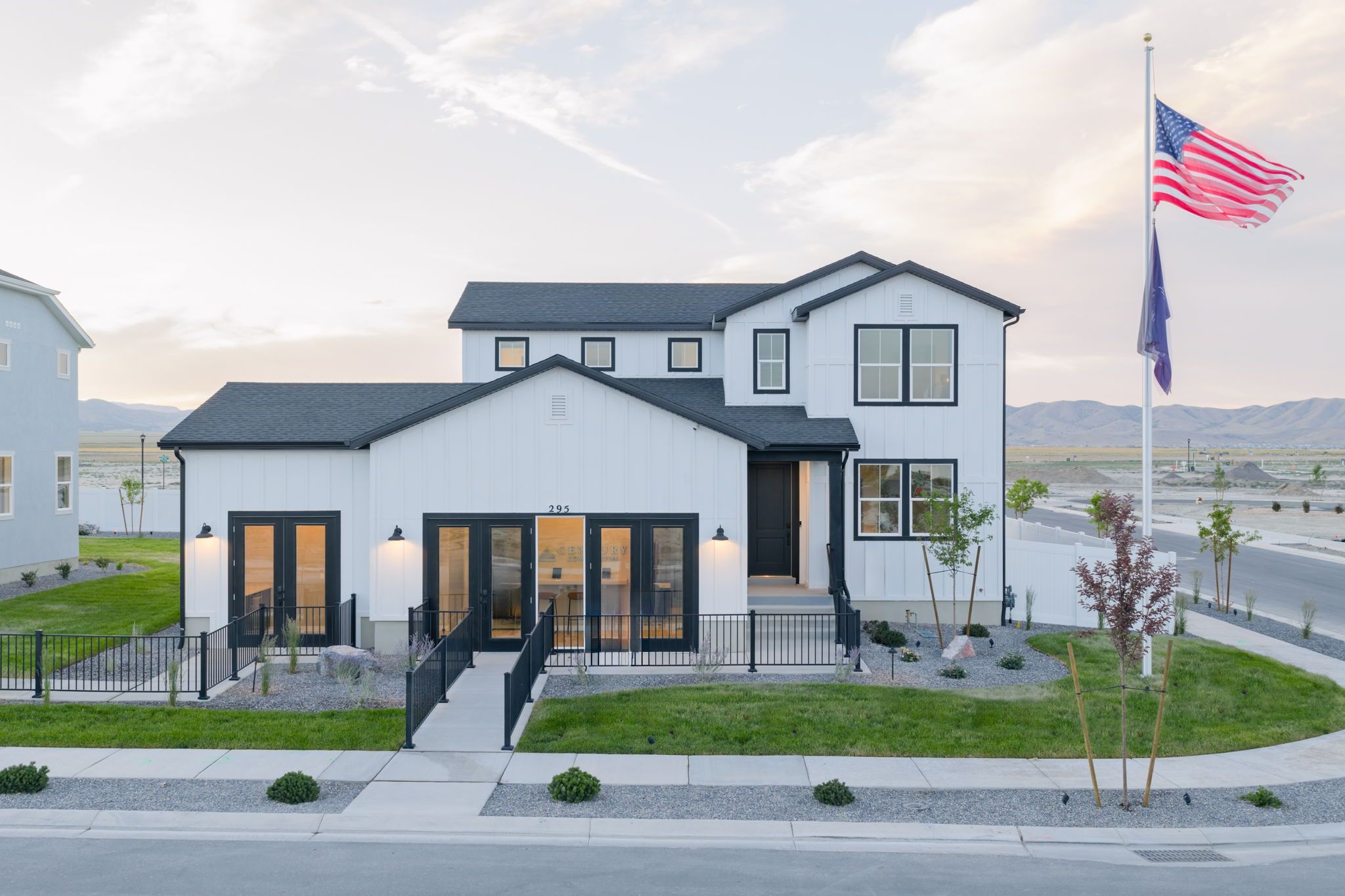 casa en Pinnacles at Eagle Mountain por Century Communities
